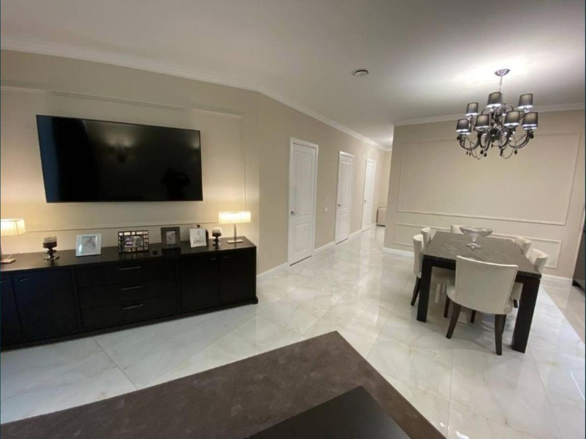 Lux 1-Bedroom Panoramic View Most City Center Area دنيبروبيتروفسك المظهر الخارجي الصورة