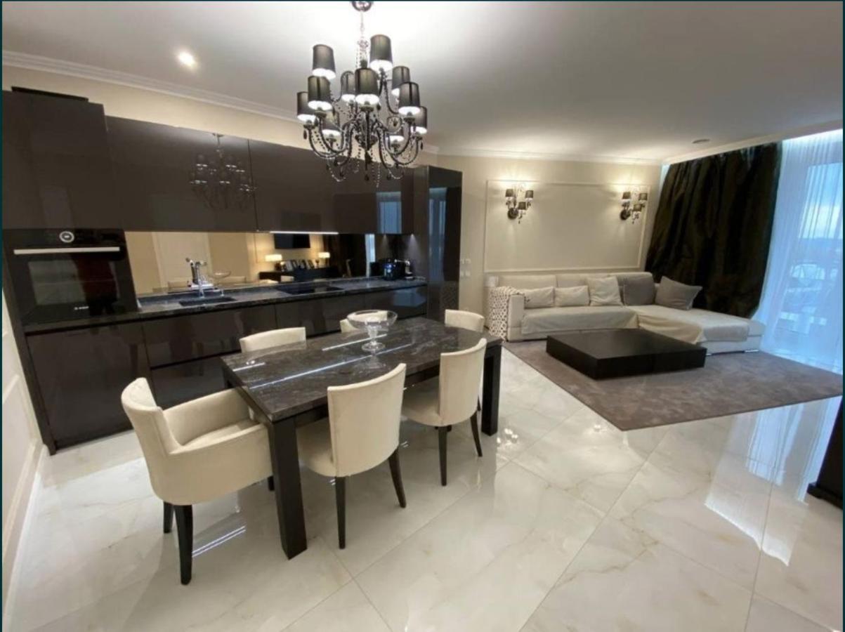 Lux 1-Bedroom Panoramic View Most City Center Area دنيبروبيتروفسك المظهر الخارجي الصورة